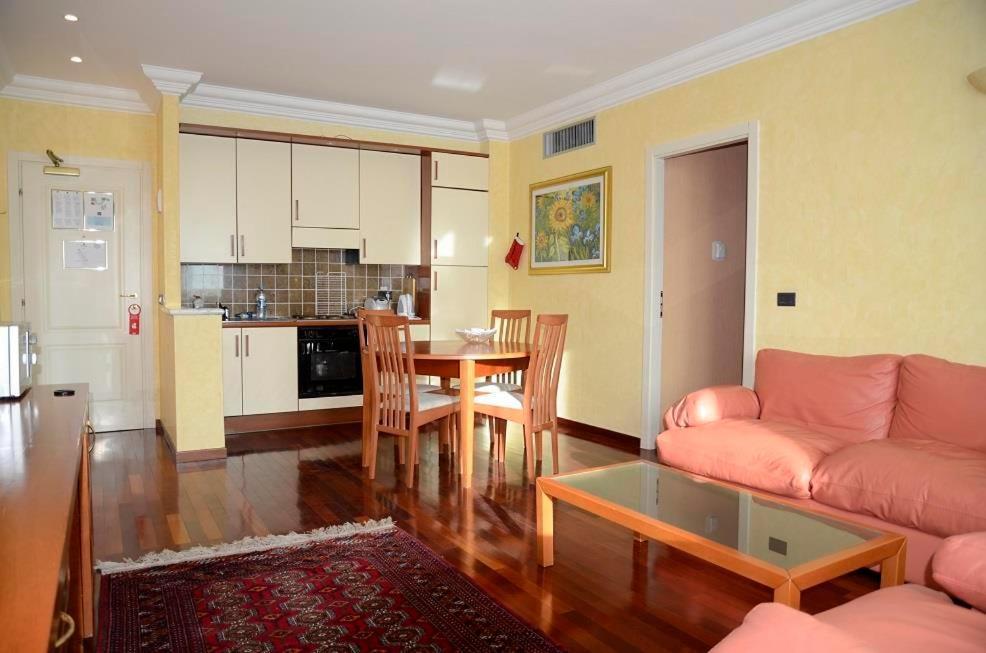 River Palace Hotel Atyrau Room photo